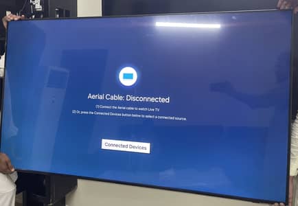 Samsung 65 inch DU7000 crystal UHD 4k smart tv slight used