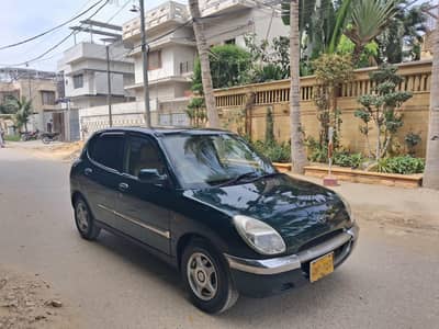 Toyota Duet 1.0 V classic Model 2001/2006
