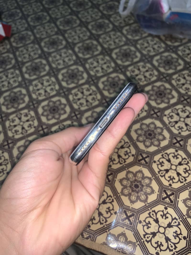 Apple iPhone X 1