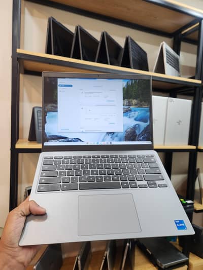 used Dell Latitude chromebook 5430 | i5 12th | 8/256