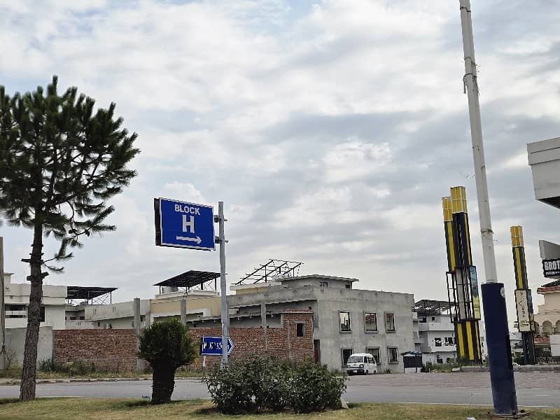 Investors Should sale This Residential Plot Located Ideally In New City 5