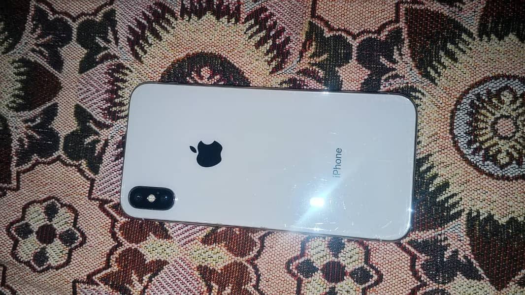 Apple iPhone X 2