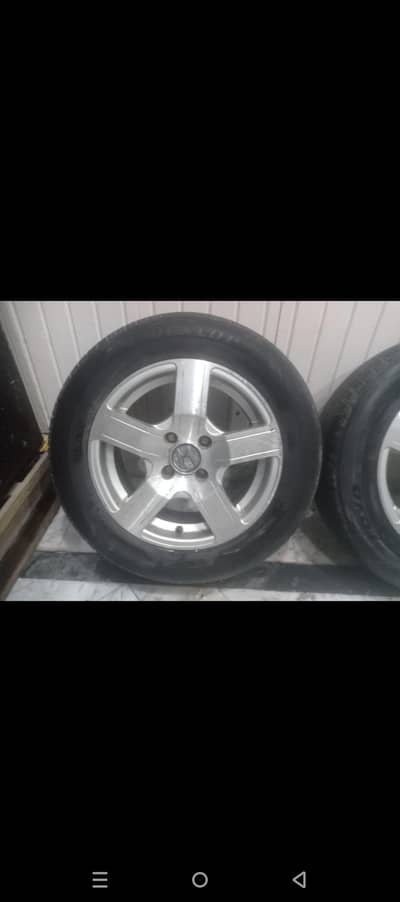 Honda Ka Rim ha Tyers Ki Condition Normal ha jisko Smajh ay Wohi Rabta