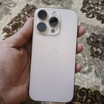 Apple iPhone 16 Pro