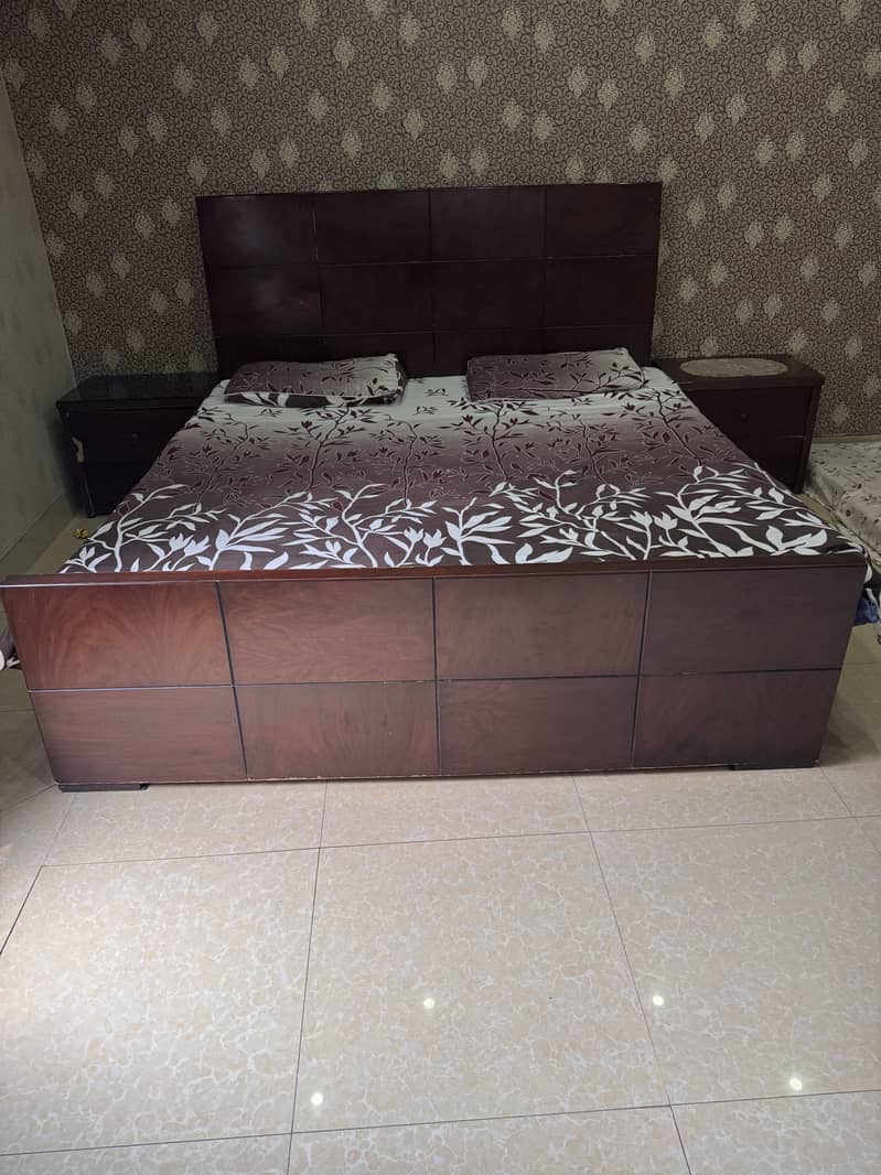 Without matress, 2