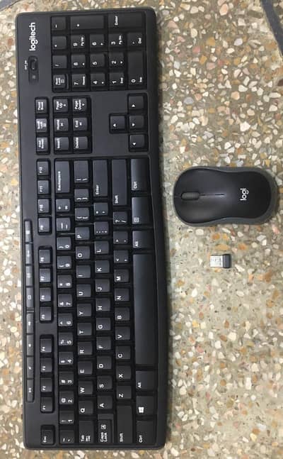 Logitech MK270 wireless keyboard (K270)  mouse (M185) Combo