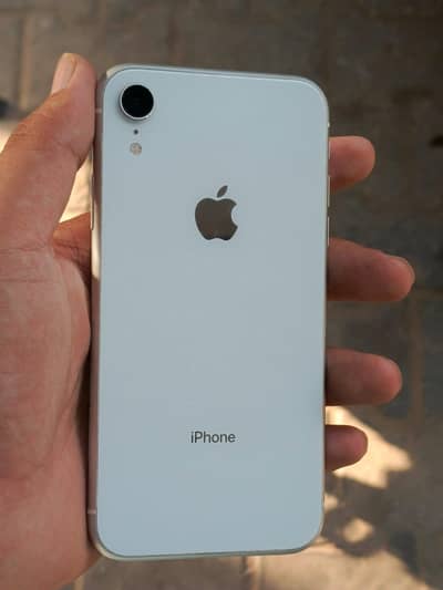 Apple iPhone XR