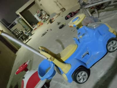 Baby pushed car and swing car