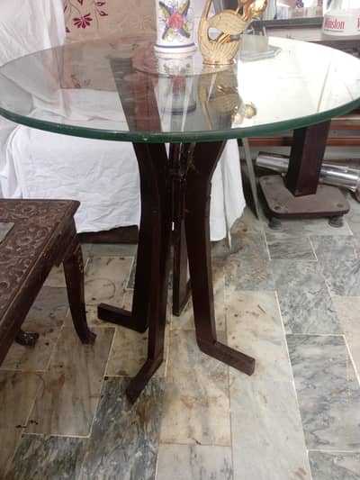 COFFEE TABLE