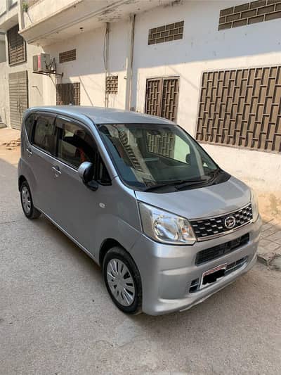 Daihatsu Move 2016
