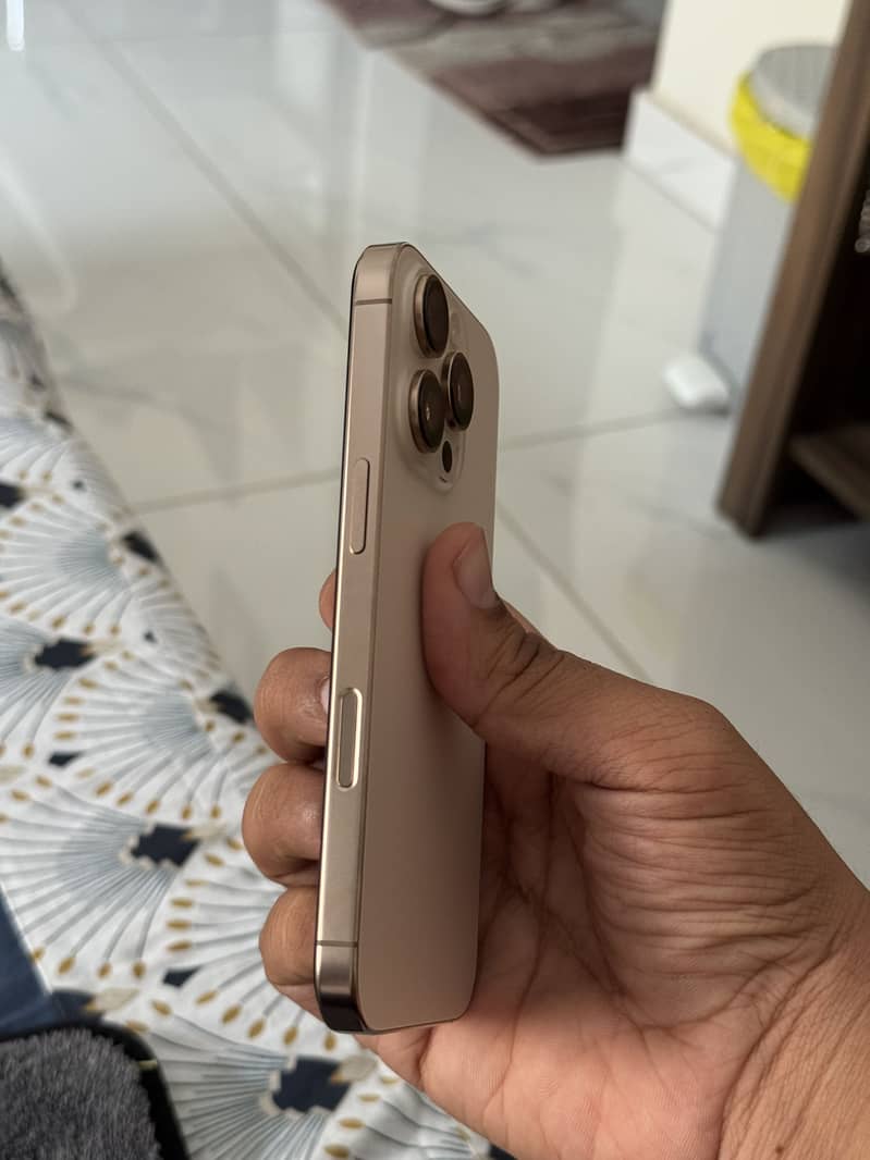 Iphone 16 pro 2
