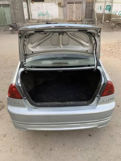 Honda Civic VTi Oriel Prosmatec 2002