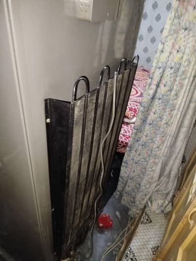 medium size Dawlance fridge
