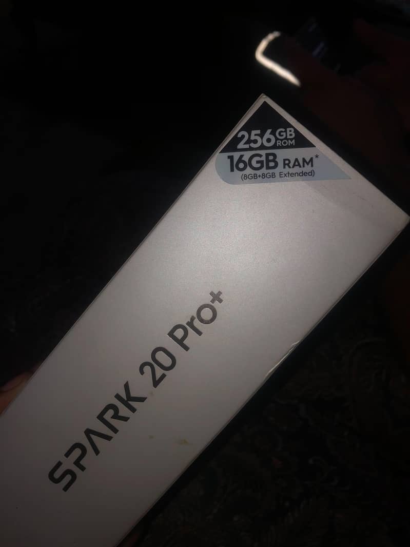 Tecno Spark 20 Pro Plus 6