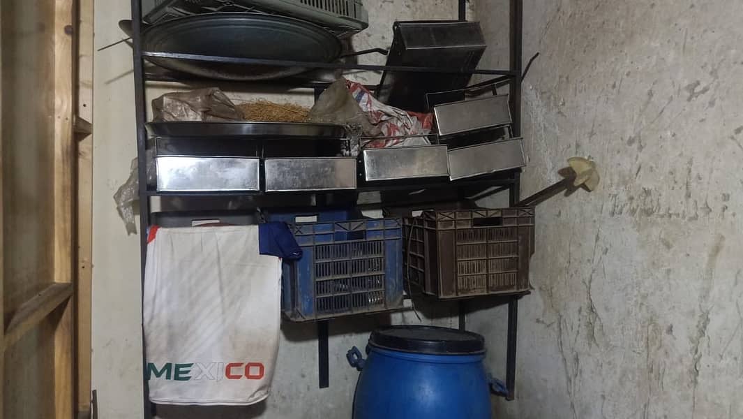 فروخت کے لیے ہوٹل کا تمام سامان 9