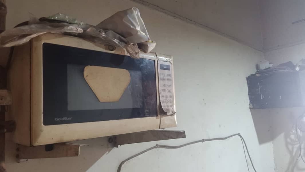 فروخت کے لیے ہوٹل کا تمام سامان 12