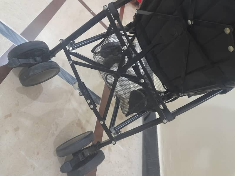 stroller 4