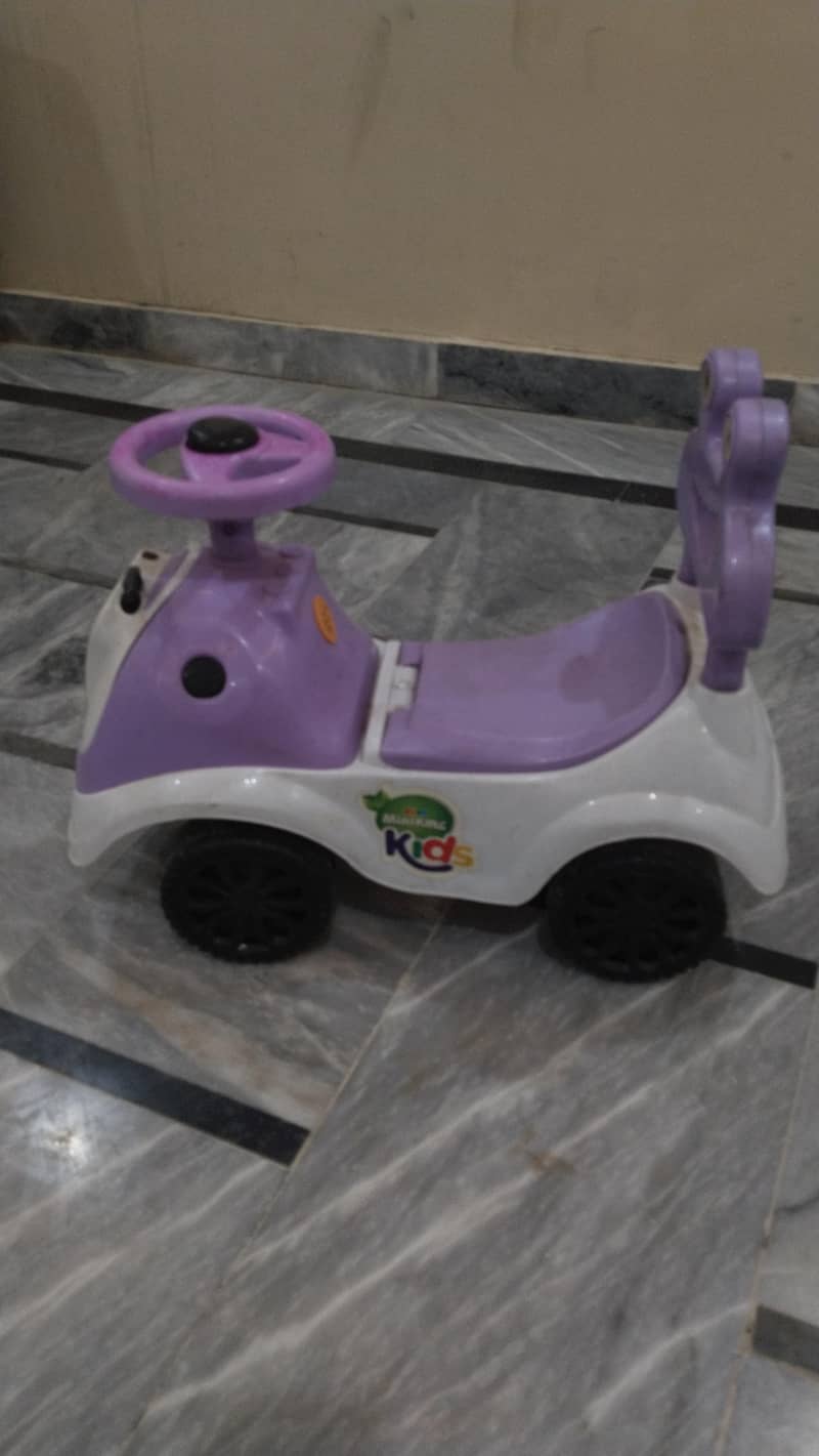walker and pram 5