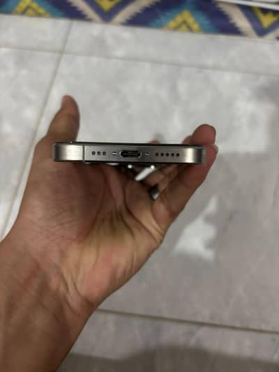 Apple iPhone 15 Pro