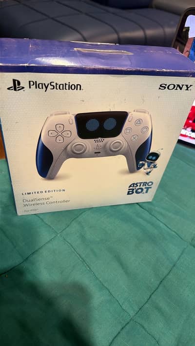 PS5 astrobot limited edition controller open box like new