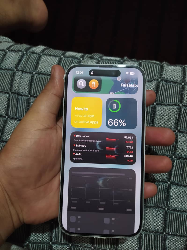 Apple iPhone 15 1