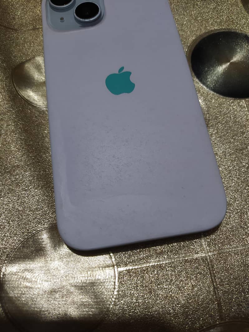 Apple iPhone 15 3