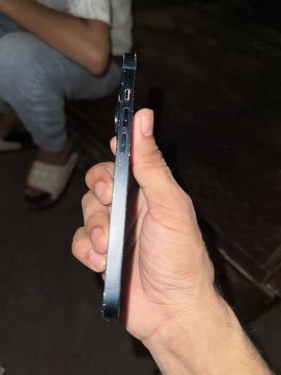 Apple iPhone 14