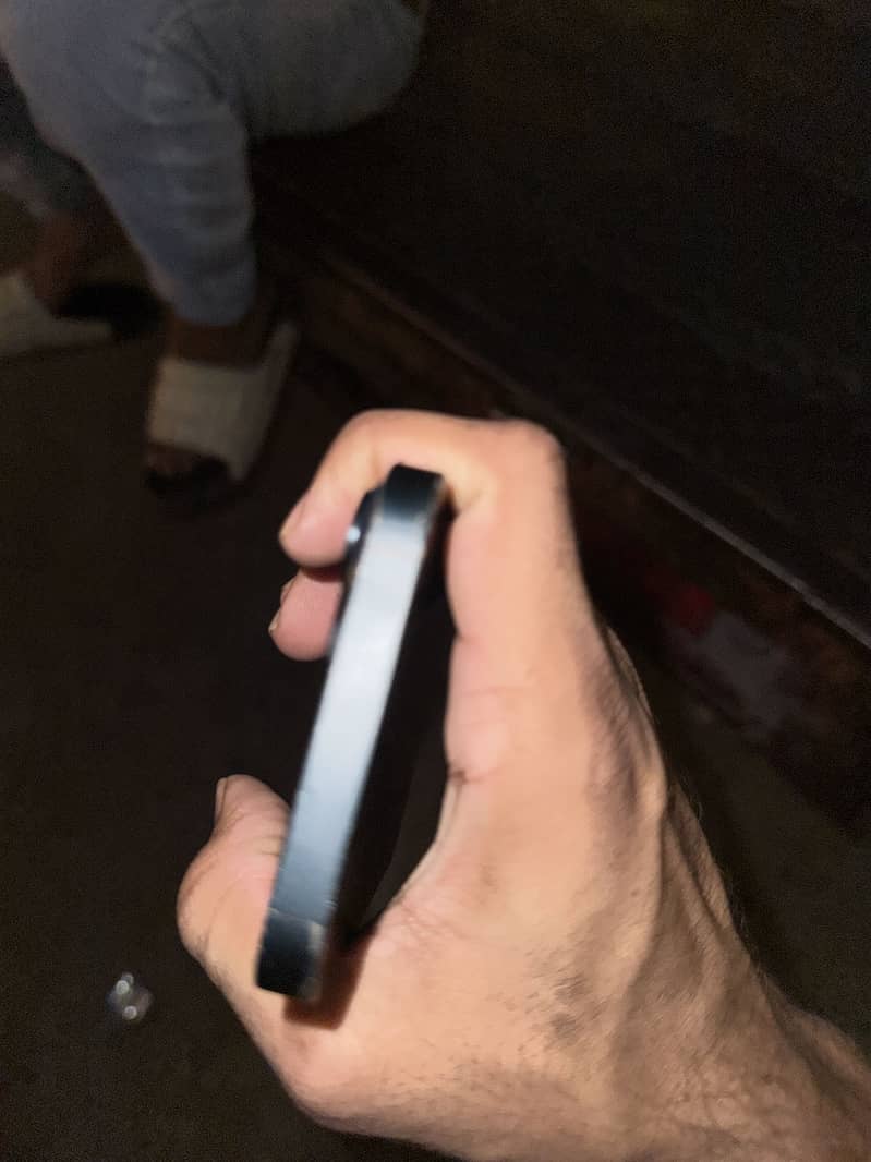 Apple iPhone 14 1