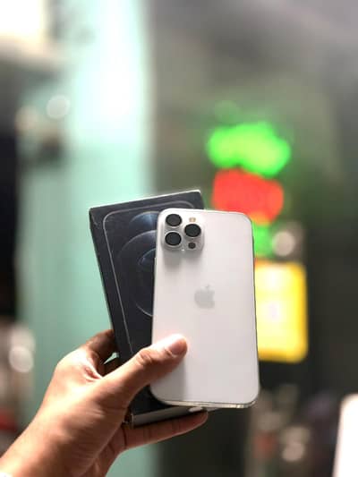 Apple iPhone 12 Pro Max