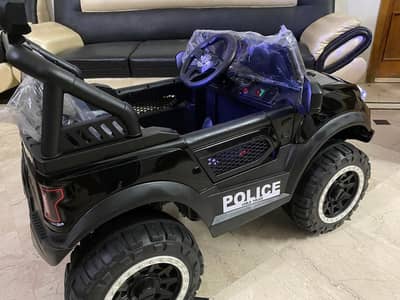 Brand New Electric Mercedes with box for sell