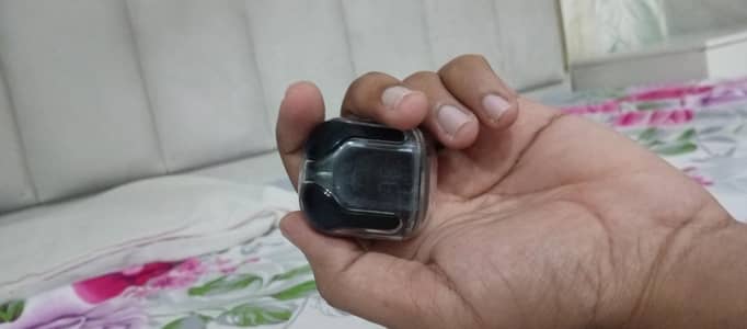 earbuds used working