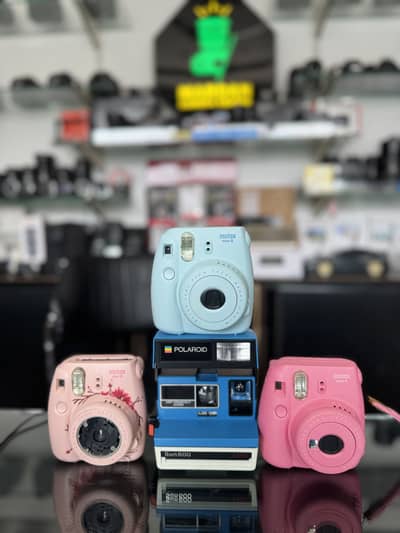 Instax mini 8 or mini 9