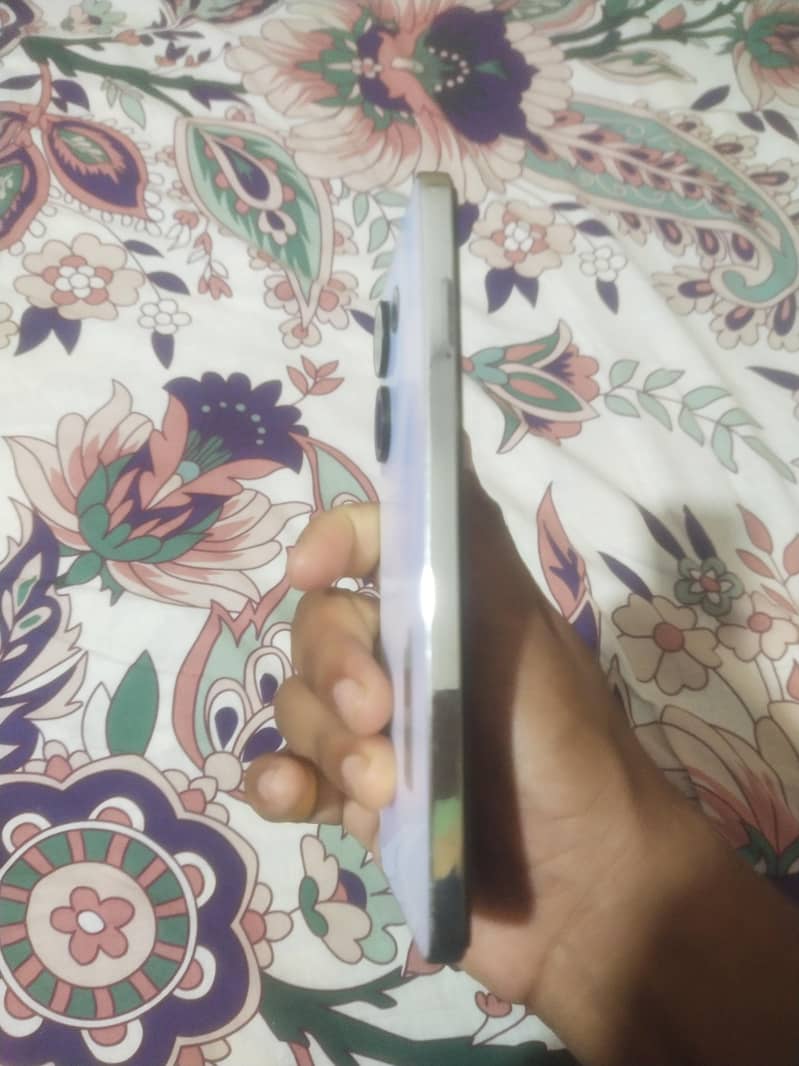 Tecno CAMON 20 2