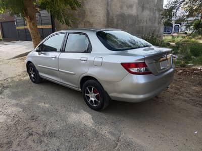 Honda City 2005 exchnge possible