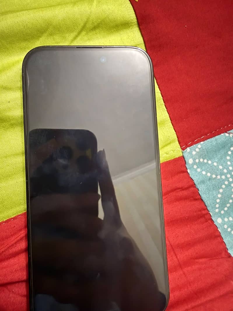 Apple iPhone 14 Pro 1