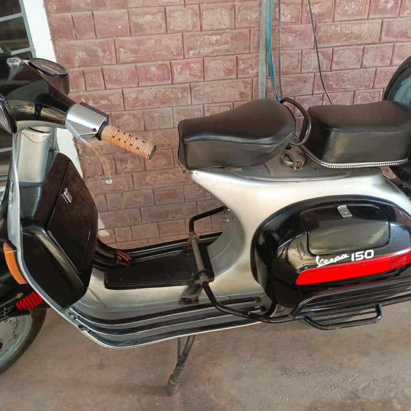 Vespa 1981 3