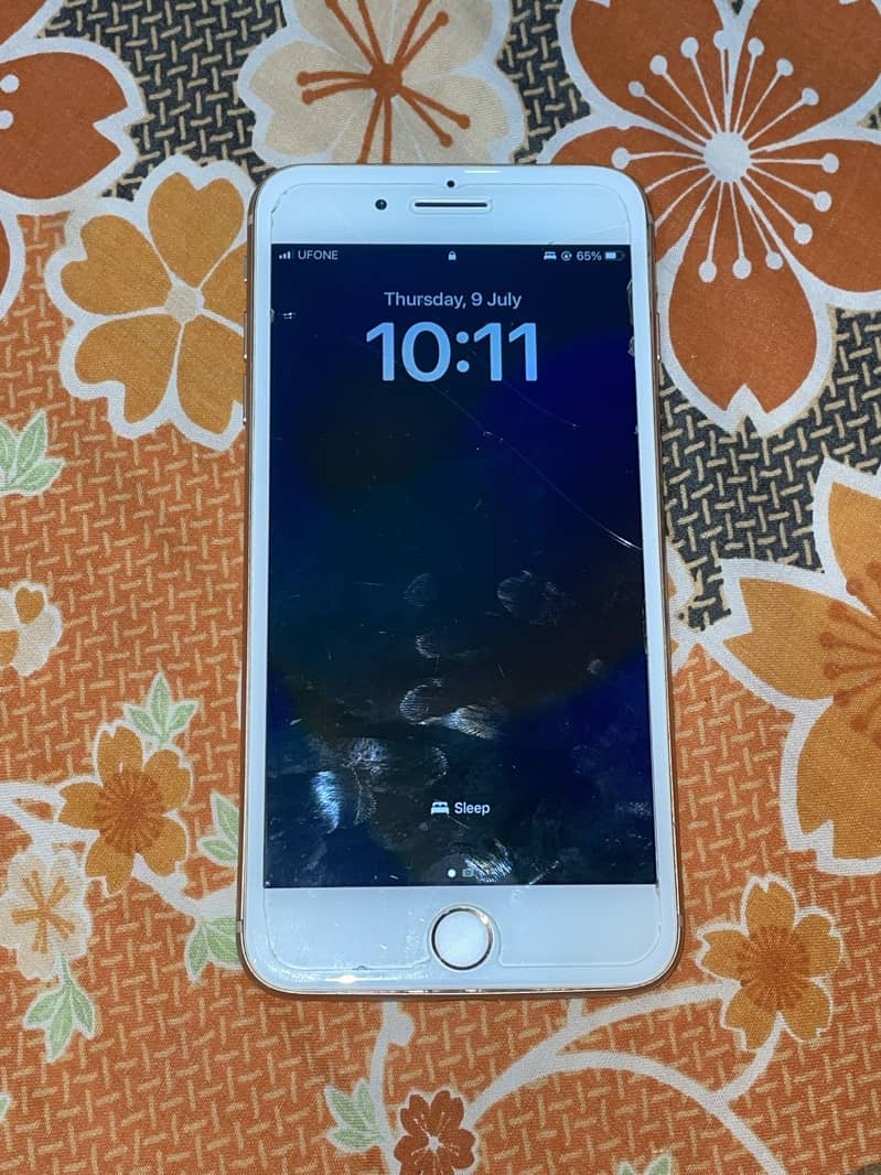 Apple iPhone 8 Plus 0