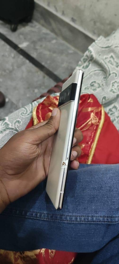 Google Pixel 6 Pro 2