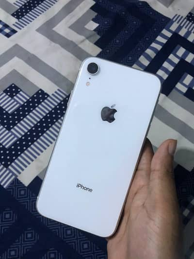 Apple iPhone XR