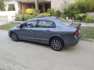 Honda Civic Prosmetic 2010 full option
