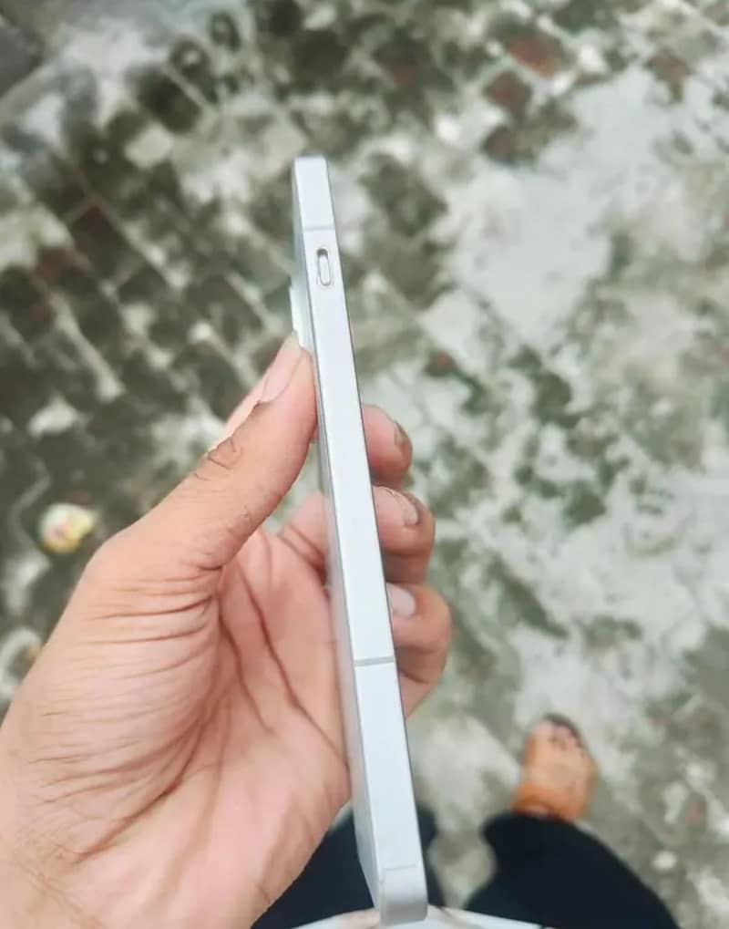 One Plus 13R 3