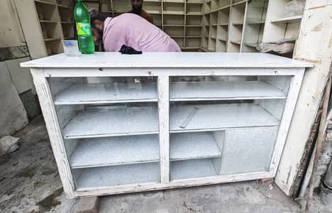 Countertop - Display Showcase for Shop