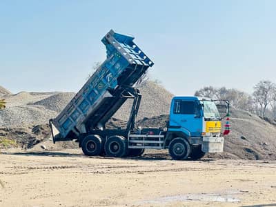 UD Nissan dumper 10 wheeler