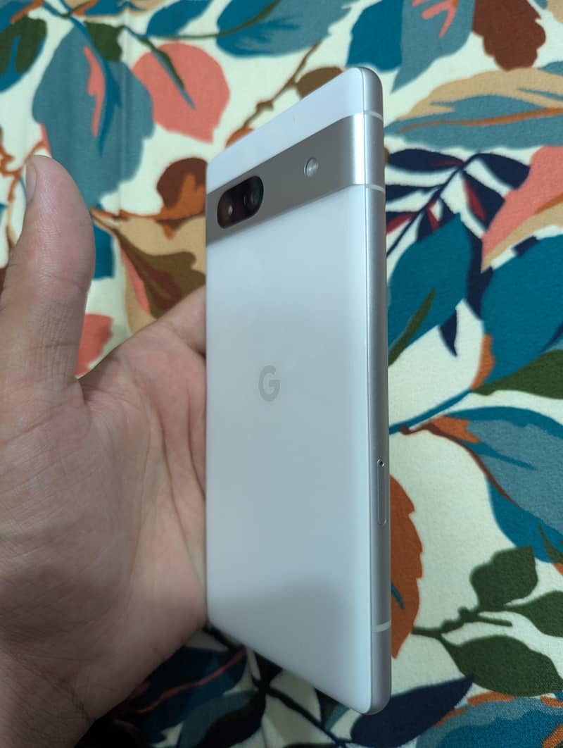 Google Pixel 7A 2