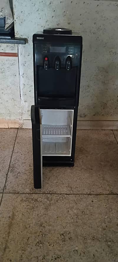 Orient Dispenser