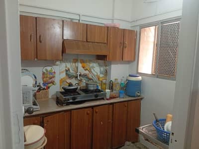 2 Bed Lounge westopen corner flat