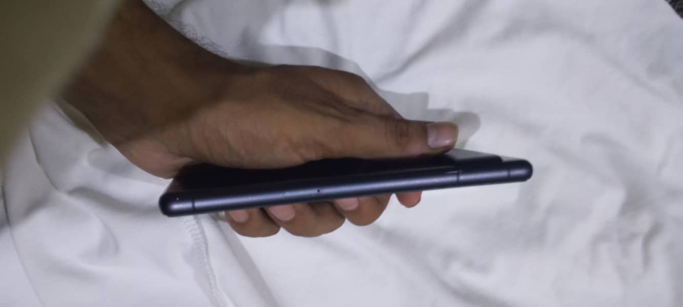 Google Pixel 7 4