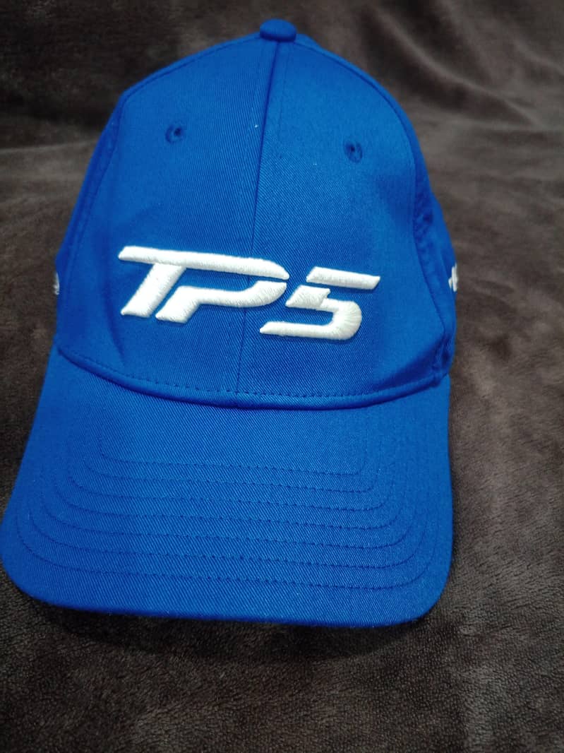 golf caps  11