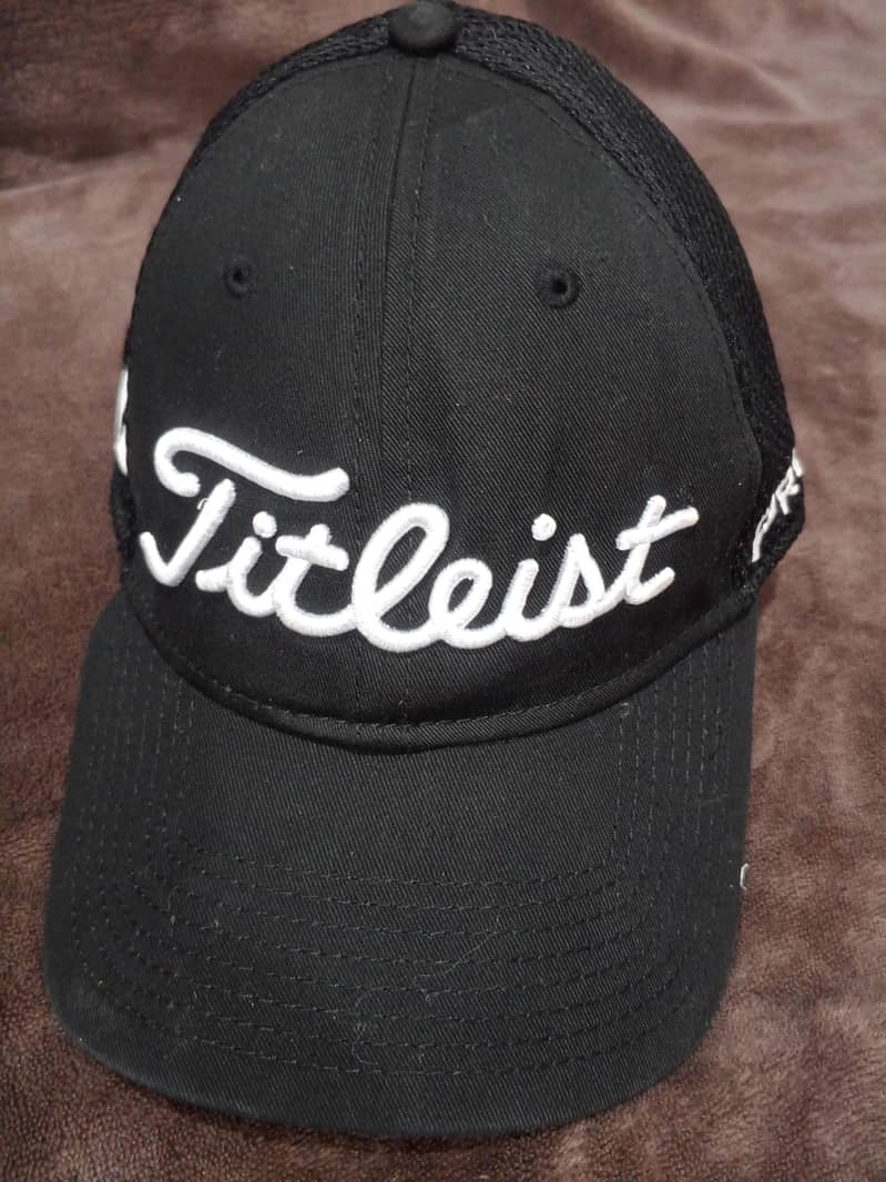 golf caps  19
