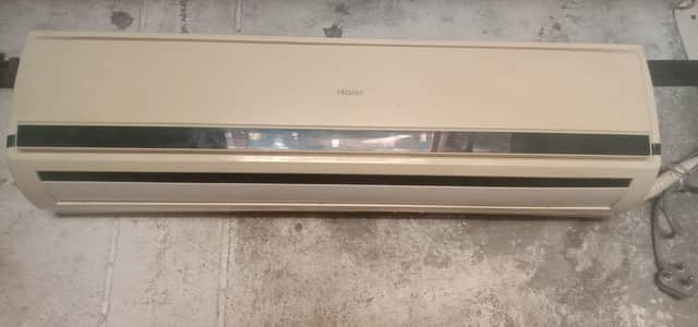 Haier 1.5 ton non inverter ac For sale